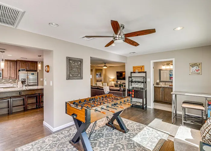 8 Mi To Old Town Scottsdale: Family Home! Holiday home