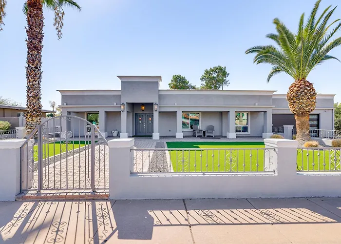 8 Mi To Old Town Scottsdale: Family Home! Holiday home Scottsdale
